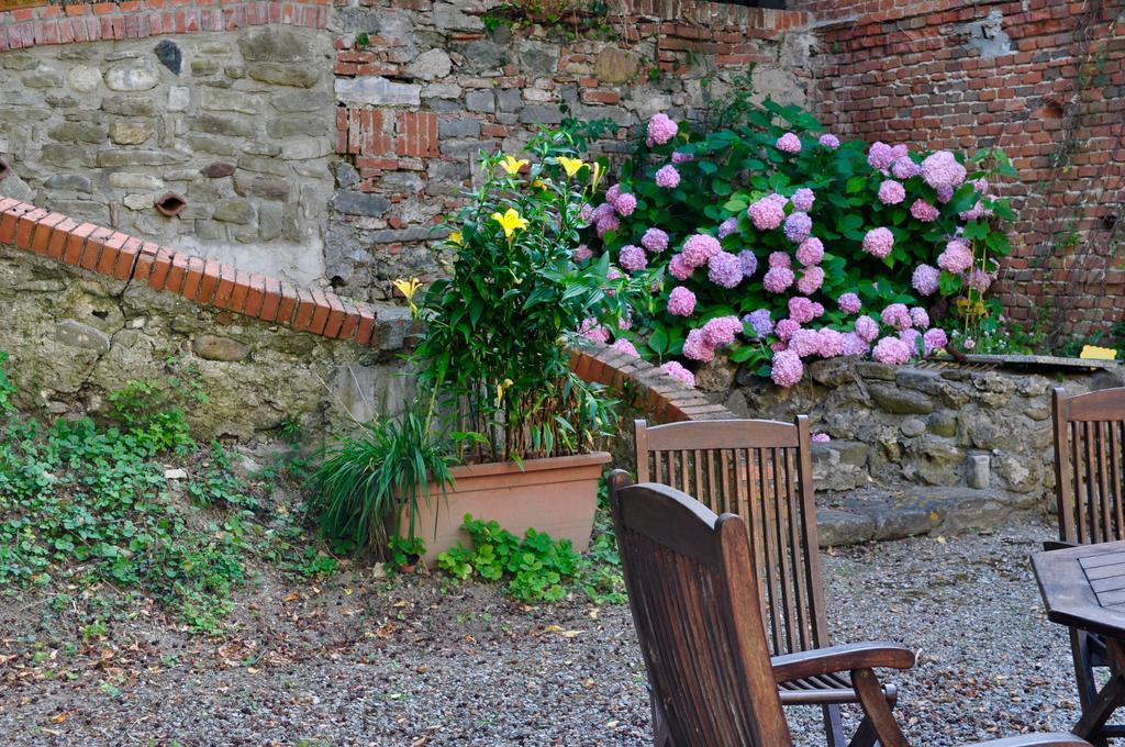 Le Macine Relais Panzió Cairo Montenotte Kültér fotó